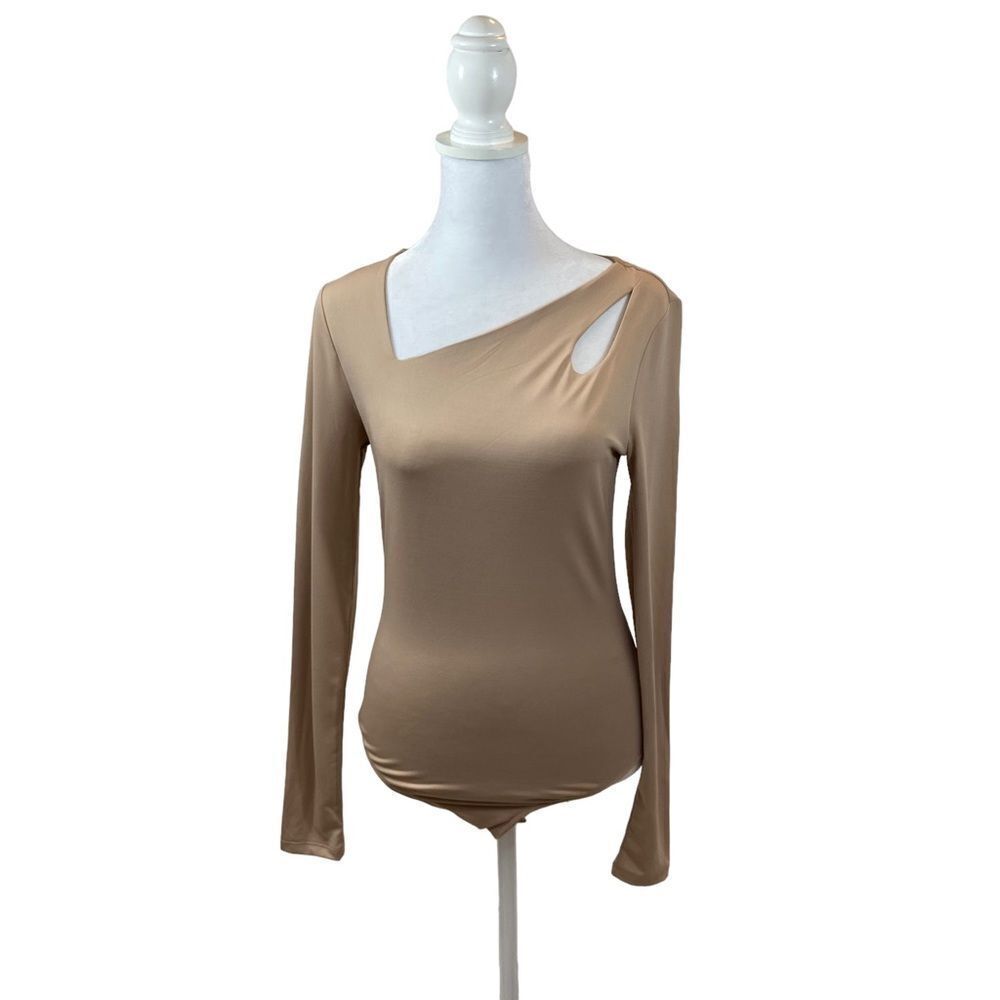 New‎ without Tags Intempo Beige Asymmetrical Cut Out Neckline Bodysuit Small
